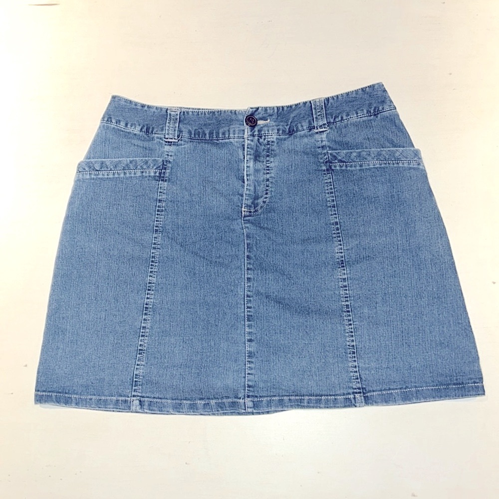 Cute Blue Denim Skort sz 8 💙💙💙